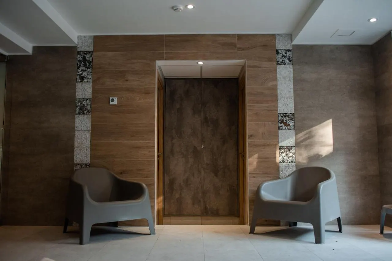 Gran Hotel Dakar Mendoza 4*,